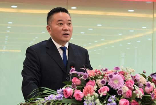 贵州省人力资源和社会保障厅副厅长方胜讲话